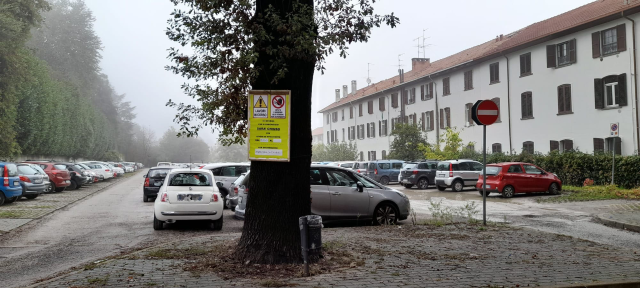 Chiusura parcheggio via Laforet